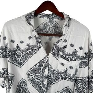 ASOS DESIGN Scarf Print Short Sleeve Shirt & Pajama Set bandana Print Size 14
